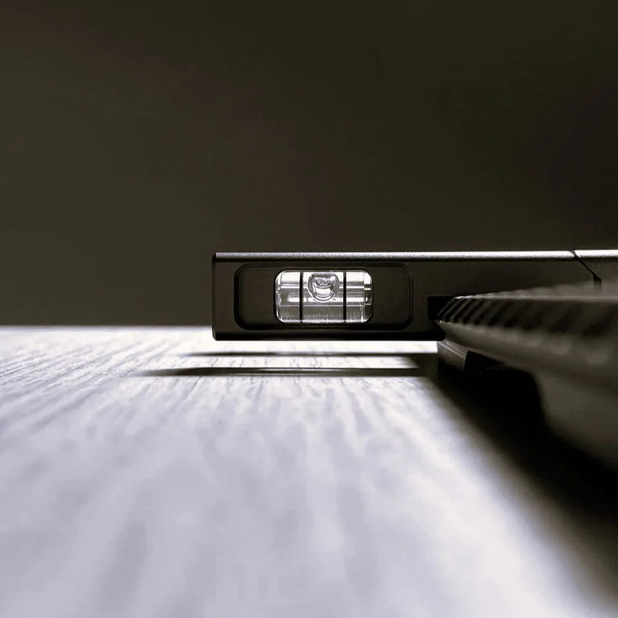 Side bubble level for rifle scope | Picatinny base